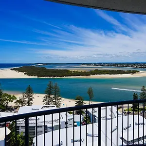 Centrepoint Aparthotel Caloundra